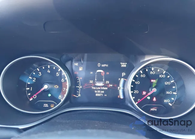 3C4NJDAB8JT272911: 43882416