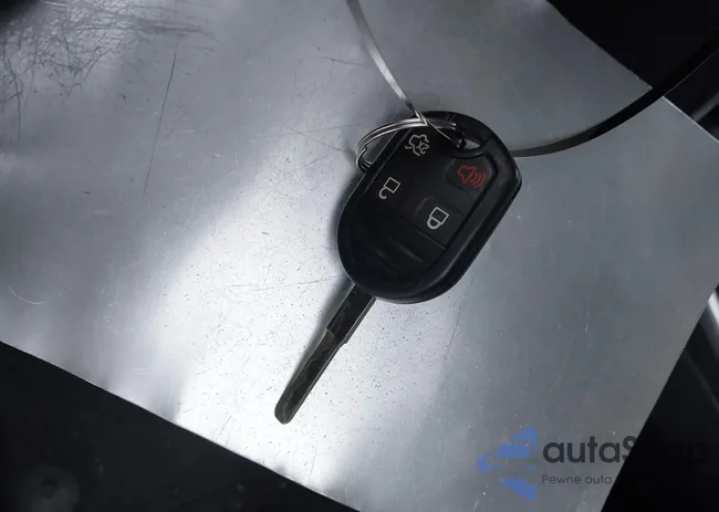 3FADP4EJ3JM129988: 43882445