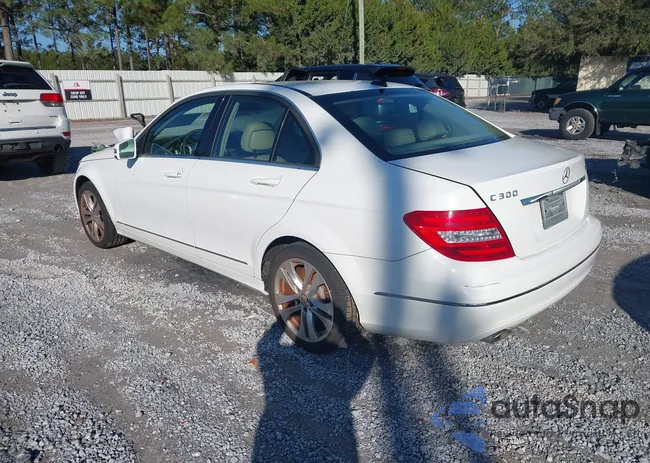 WDDGF8AB3EG239865: 43881738