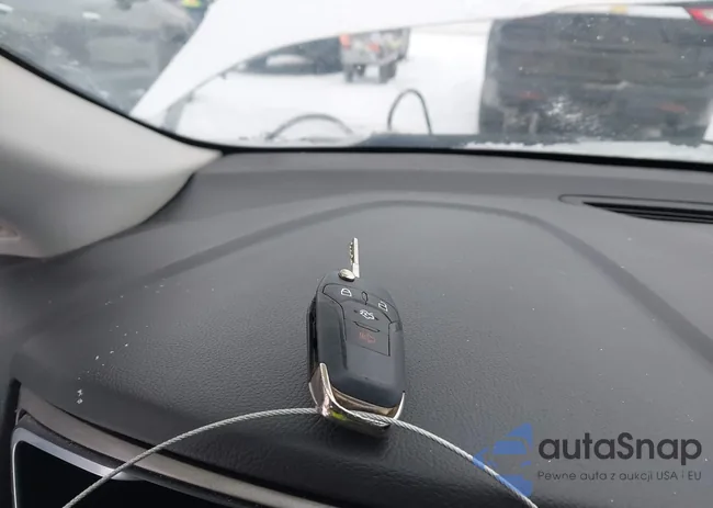 3FA6P0HD0ER337133: 43882853