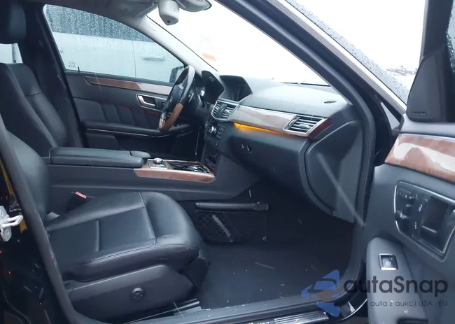 WDDHF8JB9DA723688: 43882869