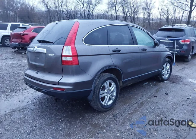 5J6RE4H58BL013302: 43882955