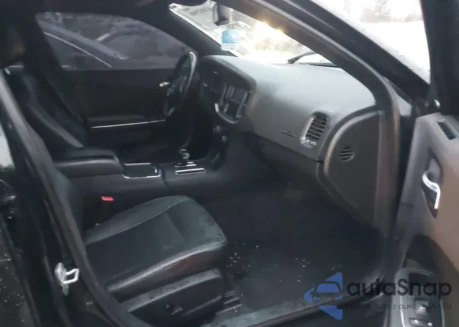 2C3CDXHG3CH131925: 43882980