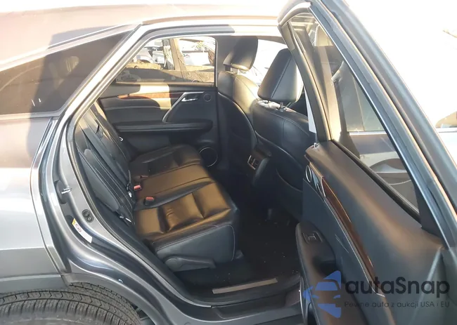 2T2BGMCAXKC033477: 43883030