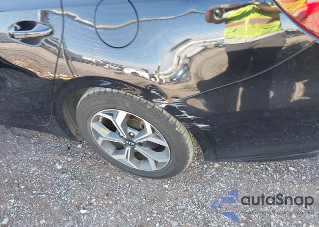 3KPF24AD0LE257491: 43883072