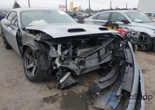 2C3CDZL96MH582384: 43883095