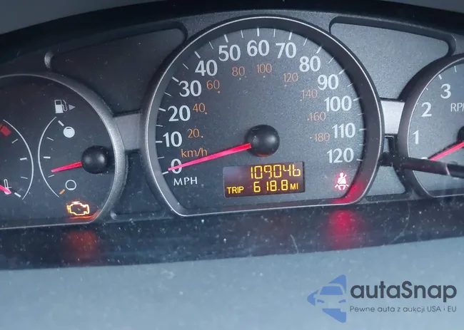 1G8AJ52F33Z126606: 43883126