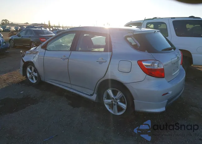 2T1KE40E09C009152: 43883179