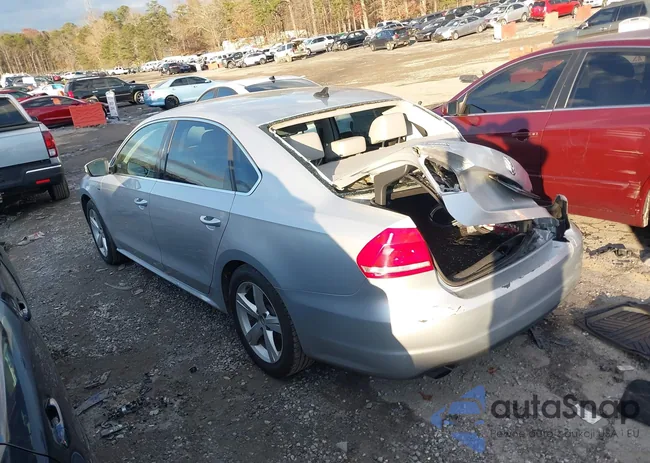 1VWAT7A32FC113207: 43883358