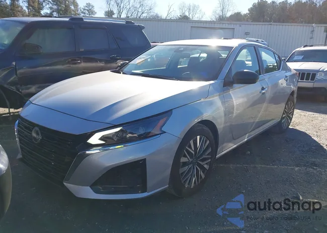 1N4BL4DV2RN361751: 43883391