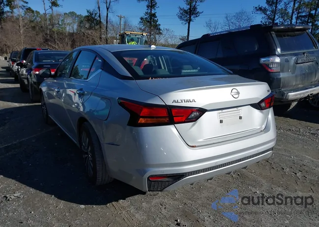 1N4BL4DV2RN361751: 43883391