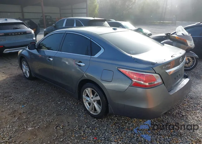 1N4AL3AP1EC110737: 43882459