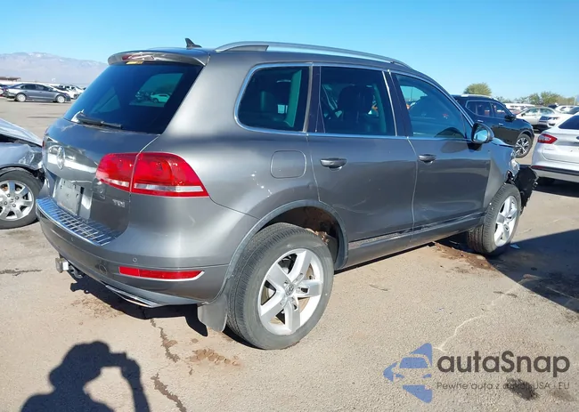 WVGEK9BP2CD008530: 43882545