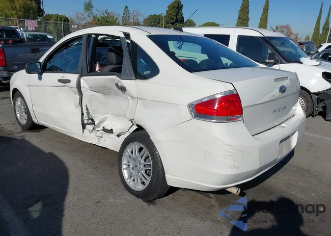 1FAHP3FN2AW242912: 43882724