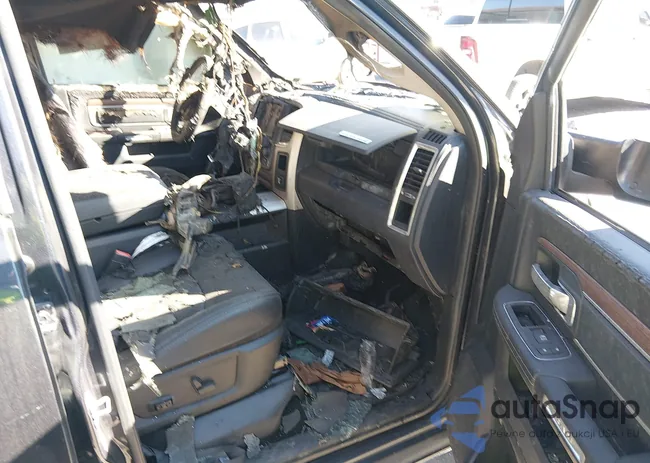 1C6RR7NM3HS877381: 43883928