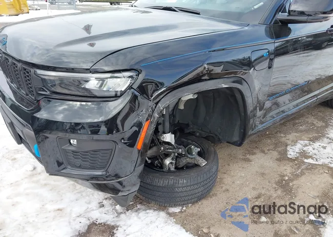 1C4RJYB62P8904643: 43883997