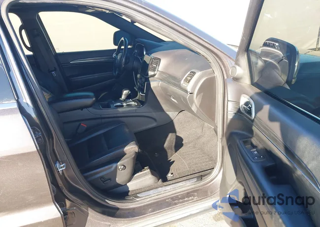 1C4RJEBG6LC140357: 43884005