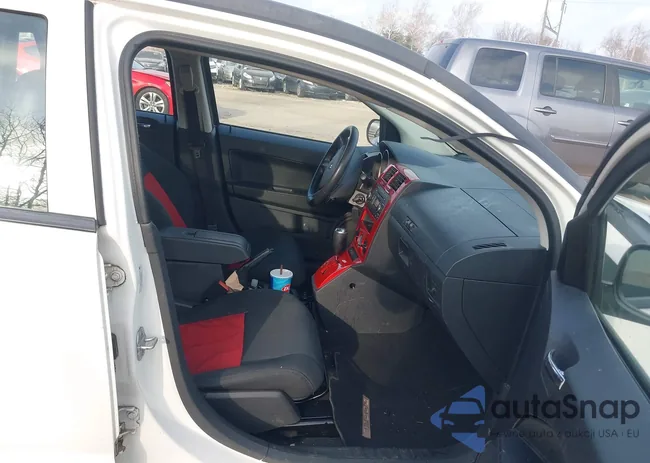 1B3HB48A09D107946: 43884073