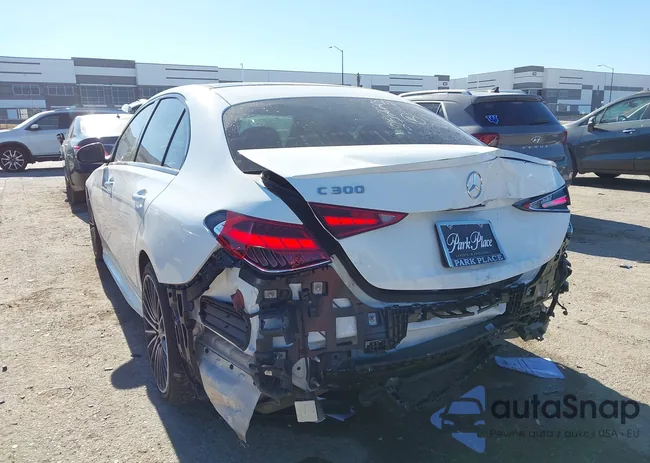 W1KAF4GB2RR234737: 43884224