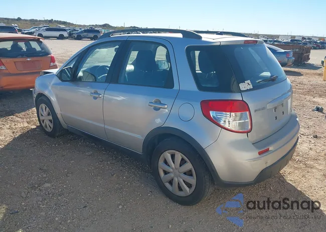 JS2YB5A31B6301840: 43884257