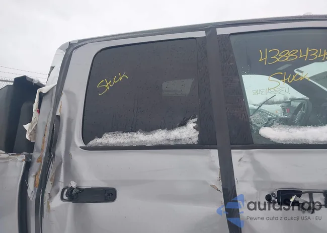 1C6RR7GG3MS526438: 43884348