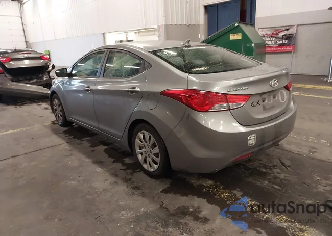 KMHDH4AE1CU396105: 43884424