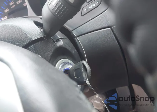 19UUA66296A002053: 43883473