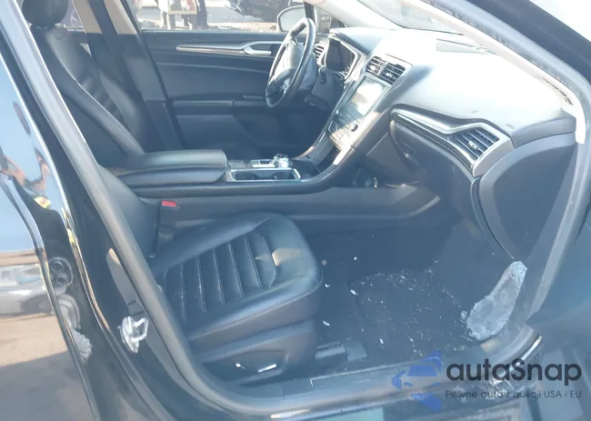 3FA6P0CD2KR237909: 43883525