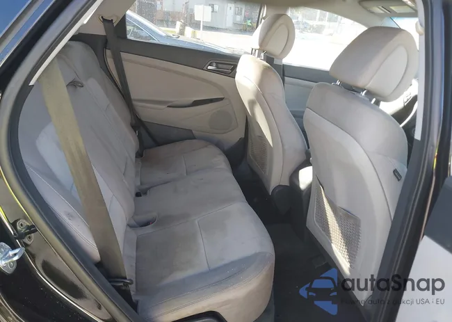 KM8J33A23GU021906: 43883575