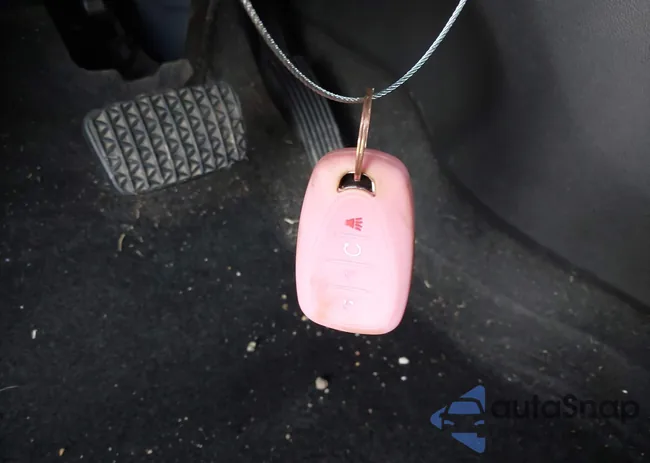 KL79MTSL2NB069365: 43883795