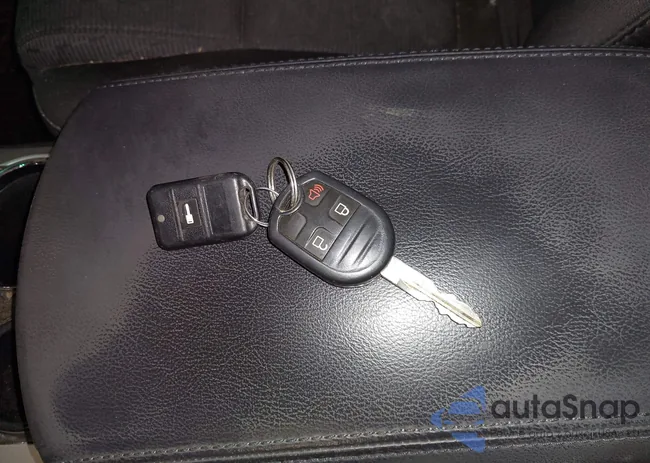 1FM5K7D81DGA40217: 43884913