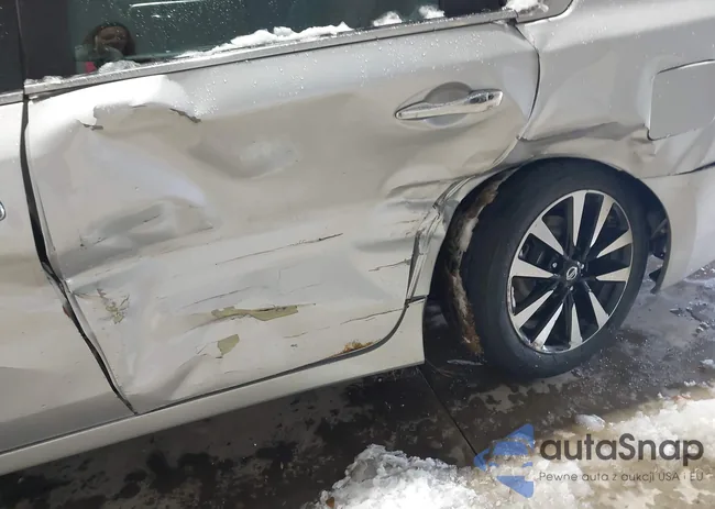 1N4AL3AP3JC152000: 43884923