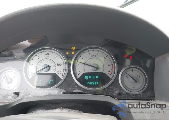 2A8HR54P58R136647: 43884960