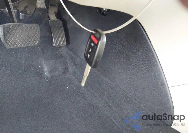 1HGCR2F3XFA144949: 43884990