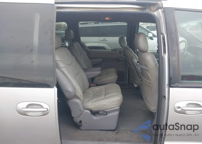 1B4GP44G9YB780084: 43884991