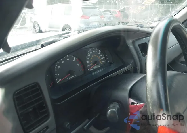 JT3GN86R220238752: 43885105