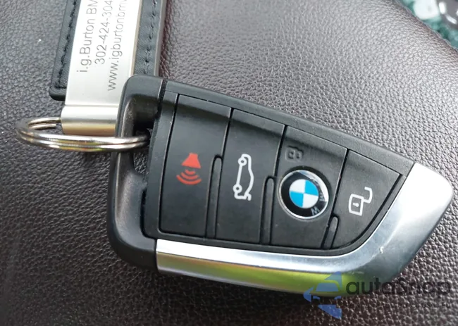 WBA43AT06PCL26031: 43885217