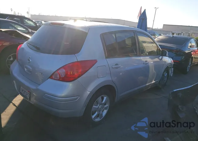 3N1BC13E69L389713: 43885273