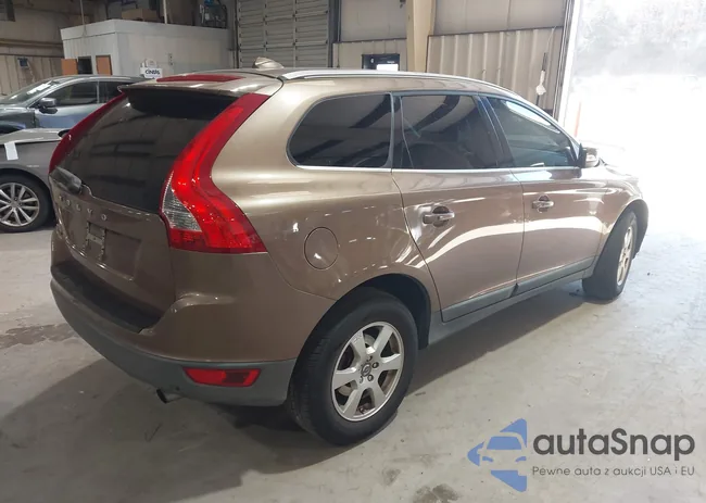 YV4952DL1B2164886: 43885308