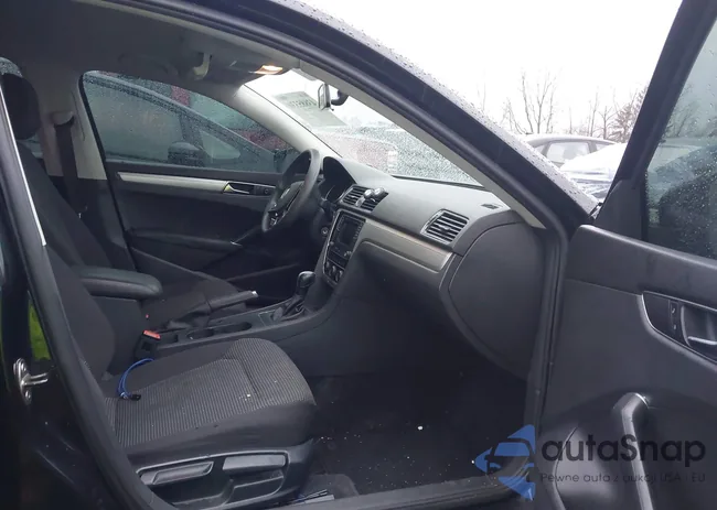 1VWAT7A32HC072189: 43885330