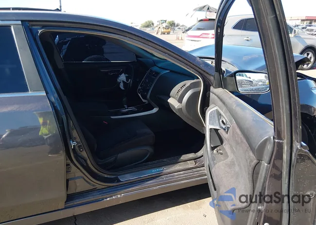 1N4AL3AP1DN407297: 43885382