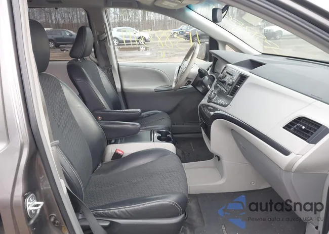 5TDXK3DC9CS209608: 43885417