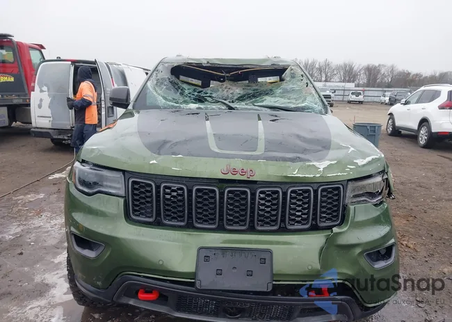 1C4RJFLT6MC632082: 43884474