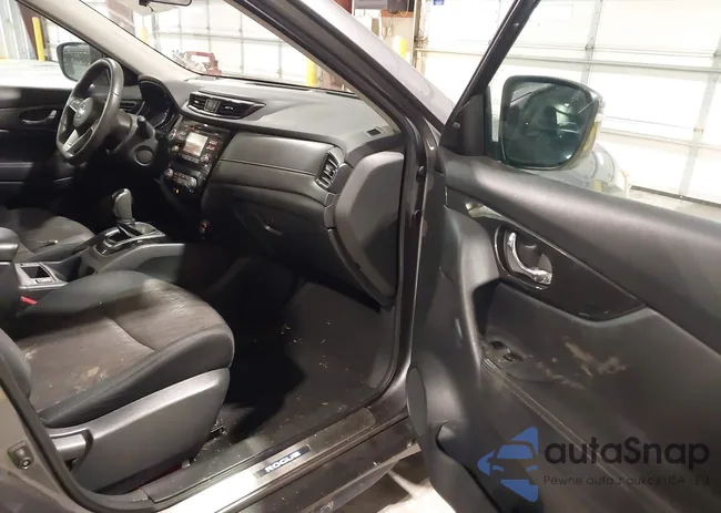 5N1AT2MVXHC831394: 43884490