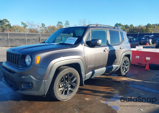 ZACCJABB8JPG69255: 43884563