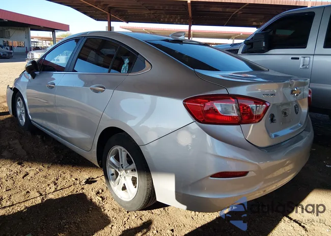 1G1BE5SM0J7108448: 43884612