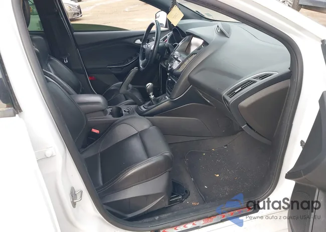 1FADP3L95DL289895: 43884624