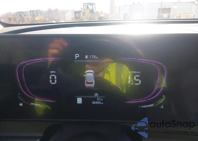 5XYK33DF7RG147715: 43884689