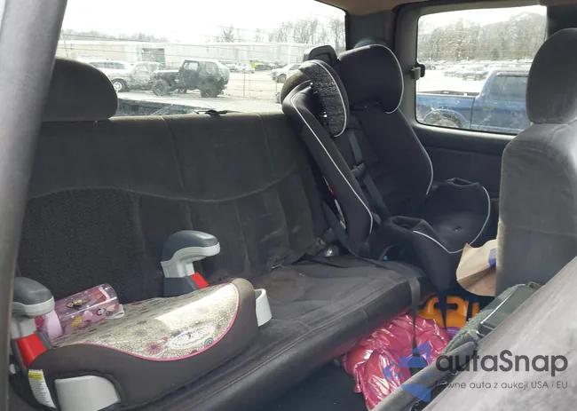 2GCEK19T721135079: 43884764