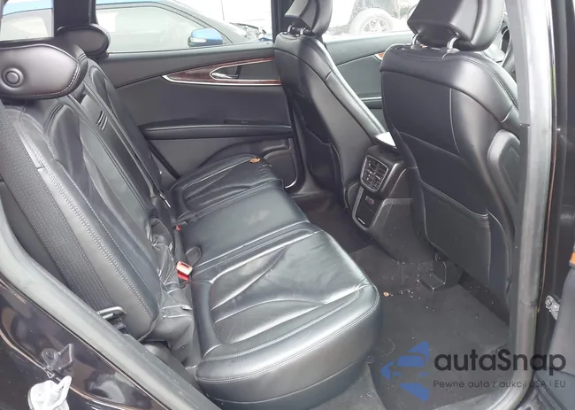 2LMPJ6K94KBL23267: 43884776